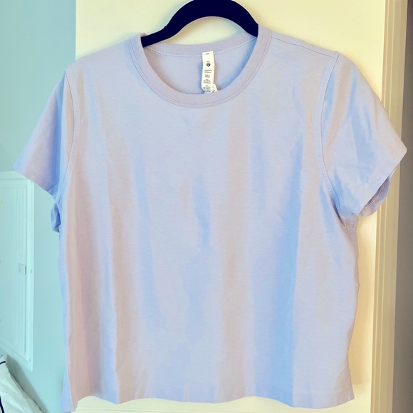 lululemon athletica Tops - Lululemon 🍋 Cotton blend cropped t-shirt
